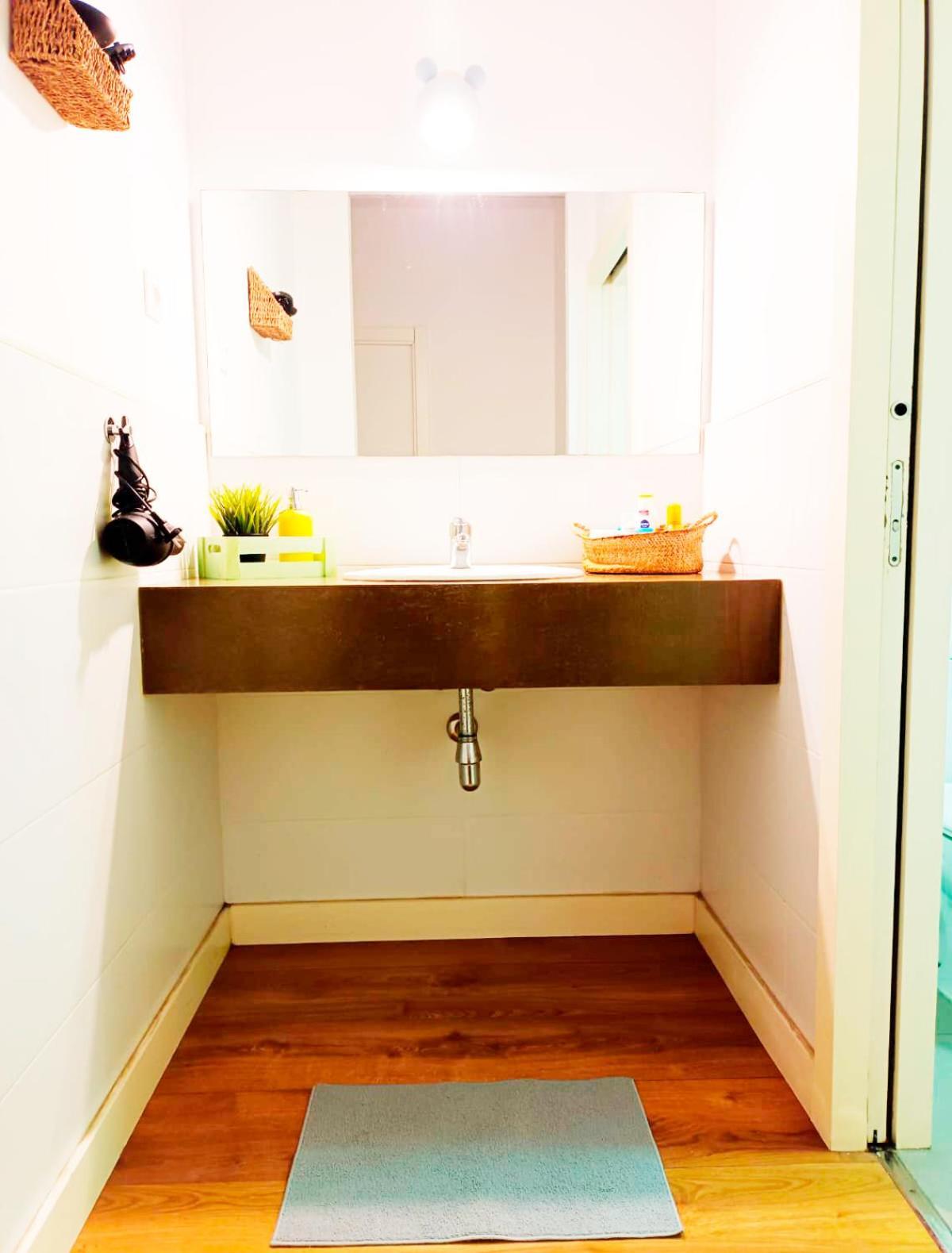 Oasis - By Port Vell 1 Hostel Barcelona